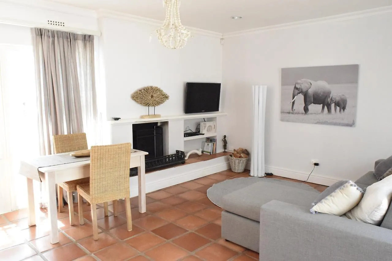 Acquavitae Guest House Κέιπ Τάουν