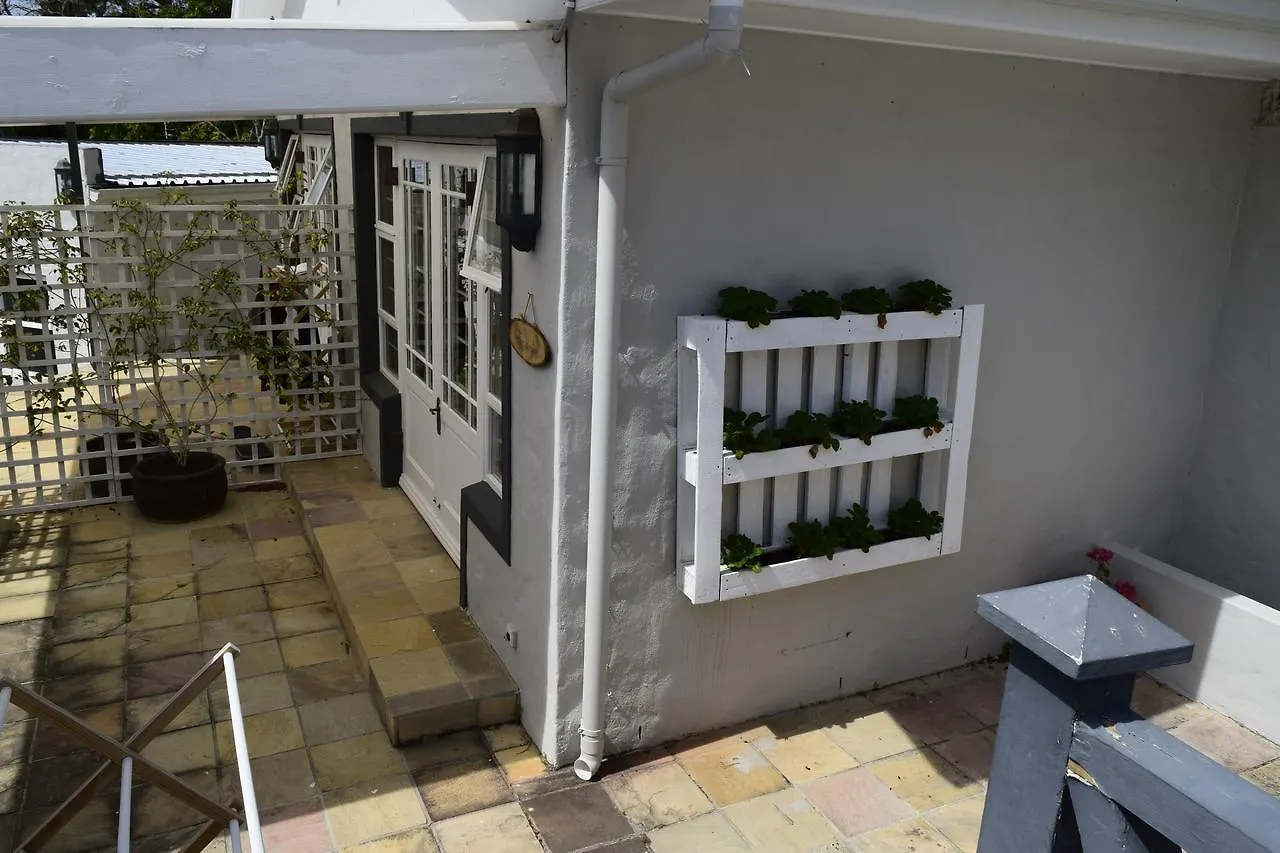 Acquavitae Guest House Κέιπ Τάουν