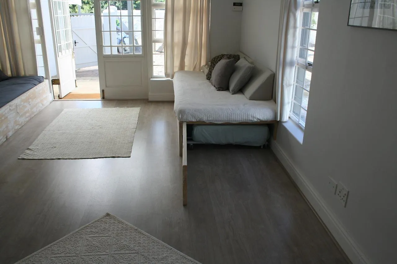 Acquavitae Guest House Κέιπ Τάουν