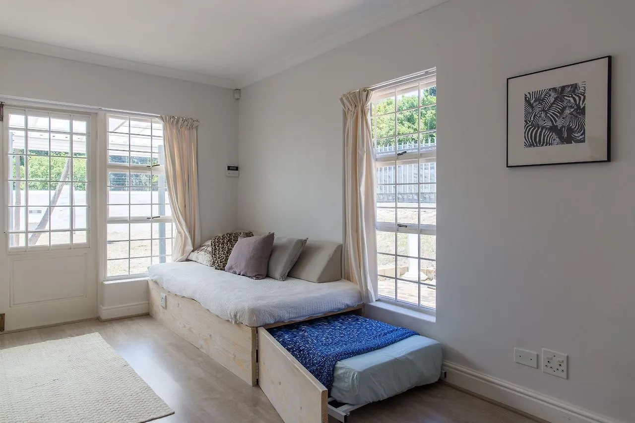 Acquavitae Guest House Κέιπ Τάουν